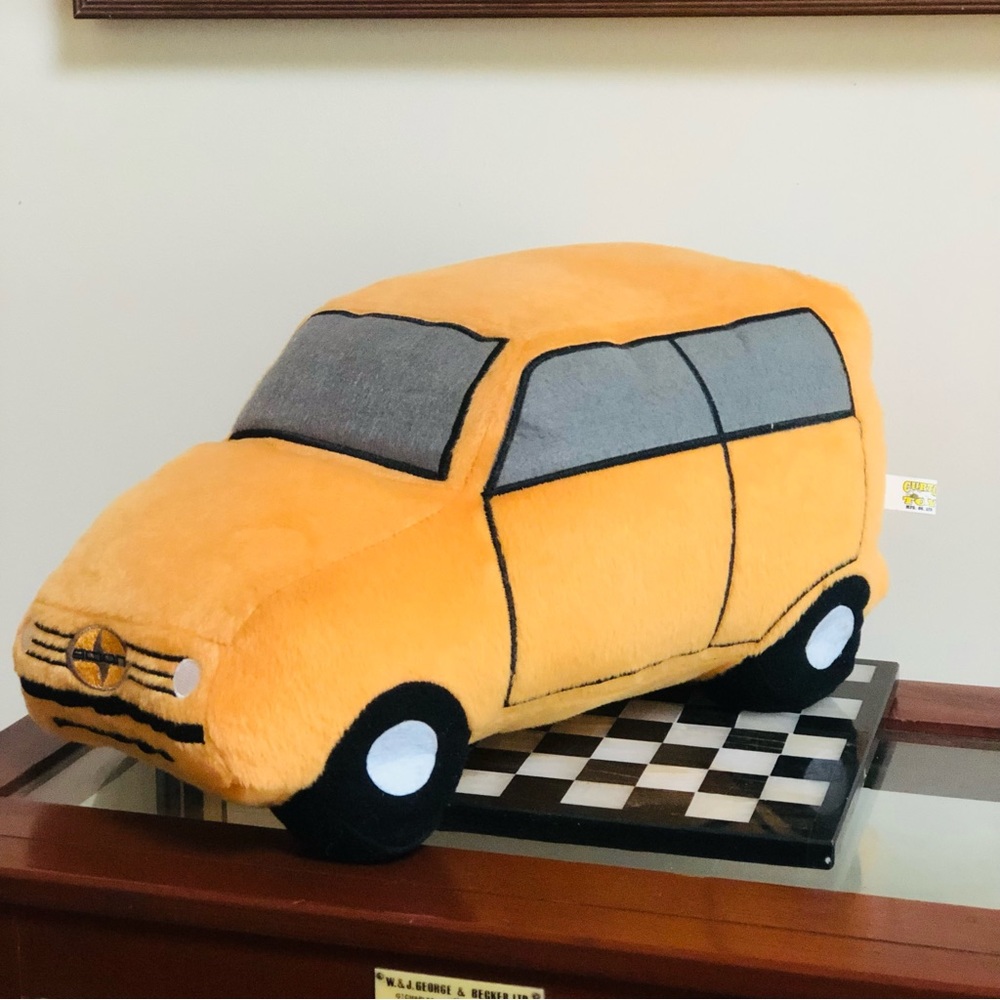 Curto Car Plush Toy